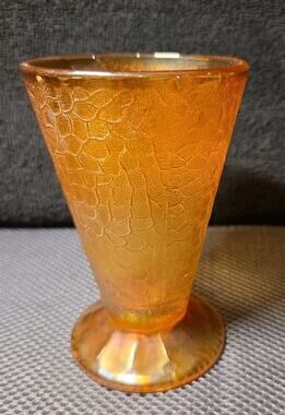 Vntg Jeanette Glass Marigold In Crackle Pattern 4 3/4" Tall